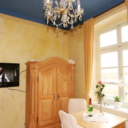 Herrenhaus 7 * Blengow
